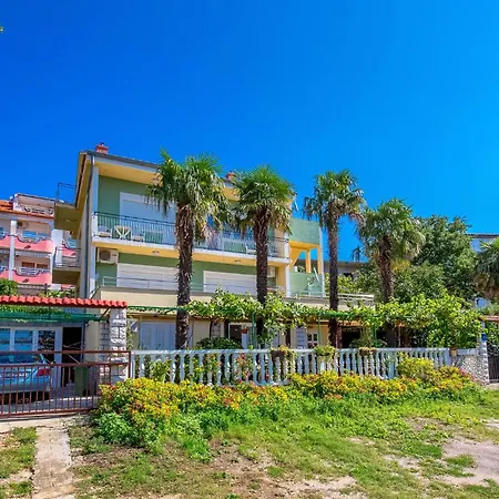 דירה In With House Sea View קריקווניצה