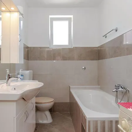 3 Bedroom Amazing In *