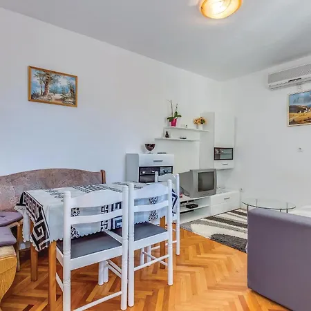 3 Bedroom Amazing In Lejlighed *